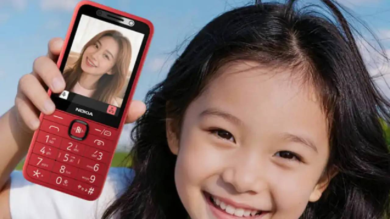 Tuşlu Nokia geri dönüyor! Hem nostaljik hem akıllı QR kodla ödeme bile yapabiliyor!