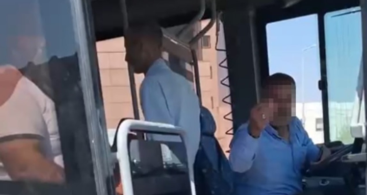 Vicdansız şoför engelli yolcuyu otobüse almadı! Sözleri pes dedirtti